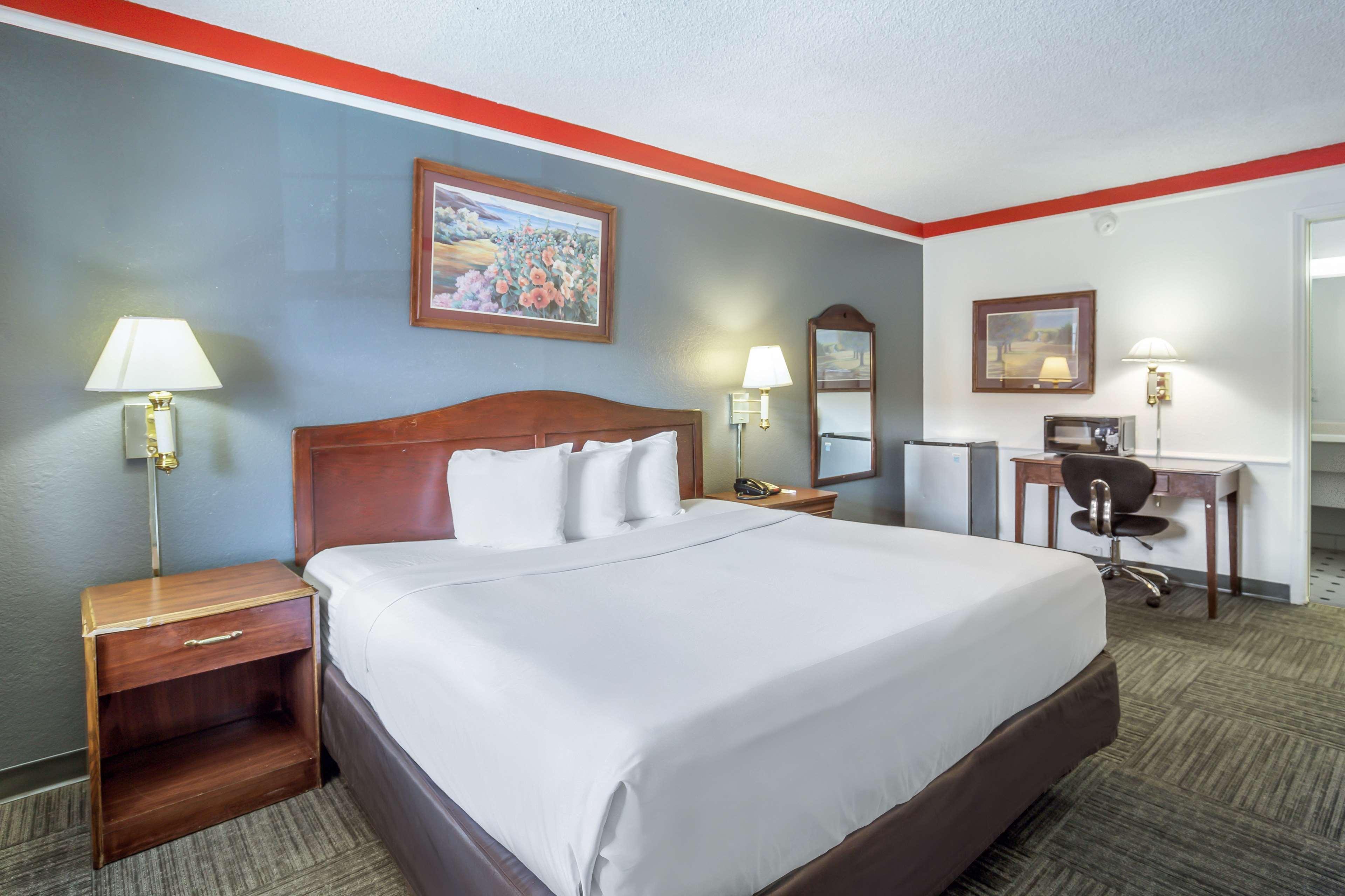 Americas Best Value Inn Денвер Екстер'єр фото