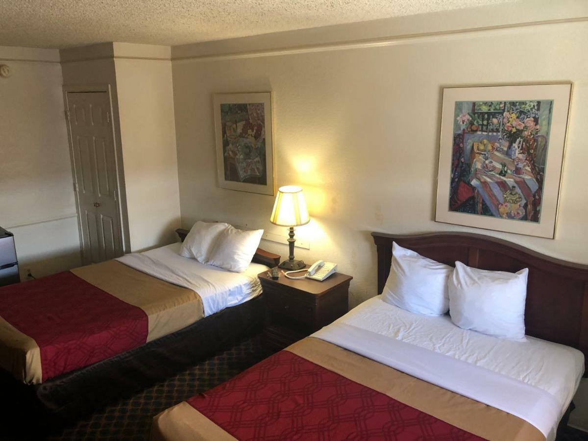 Americas Best Value Inn Денвер Екстер'єр фото